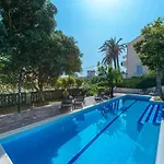Vila Donna Paola *