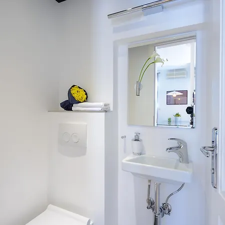 Donna Paola ドゥブロブニク