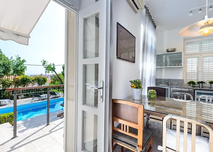 Donna Paola Βίλα